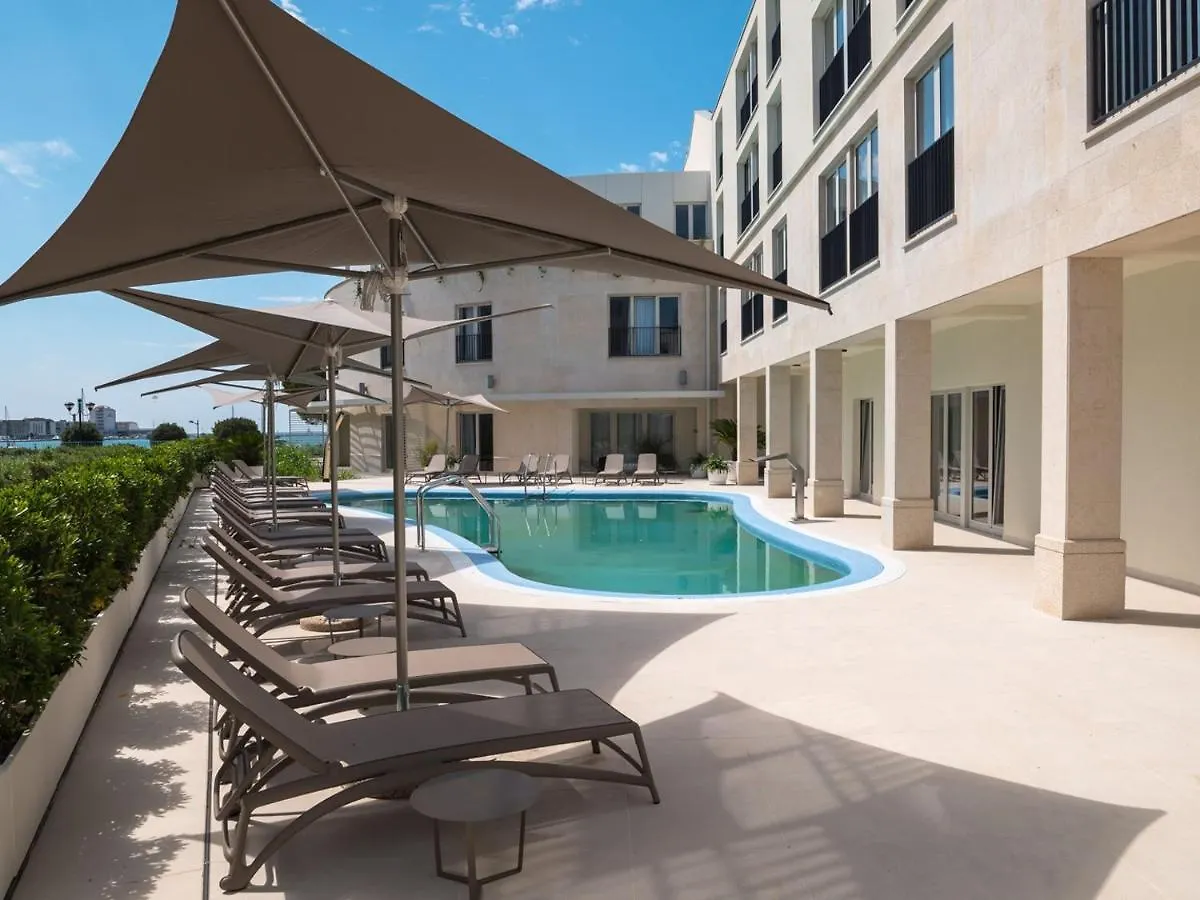 Edra Suite Apartment ウマグ 0*,