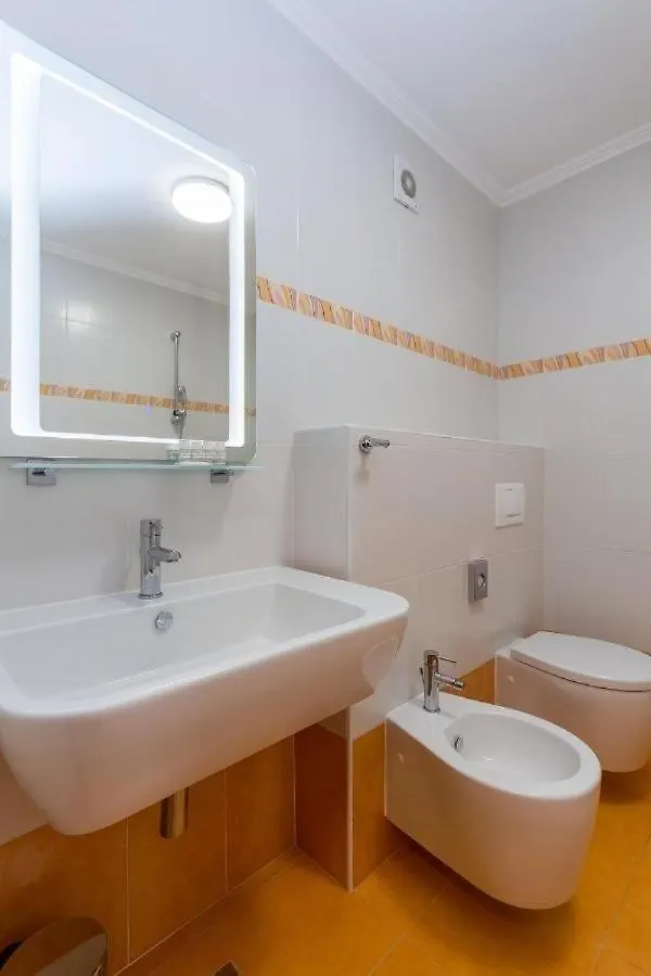 Edra Suite Apartment Umag 0*,  Croatia